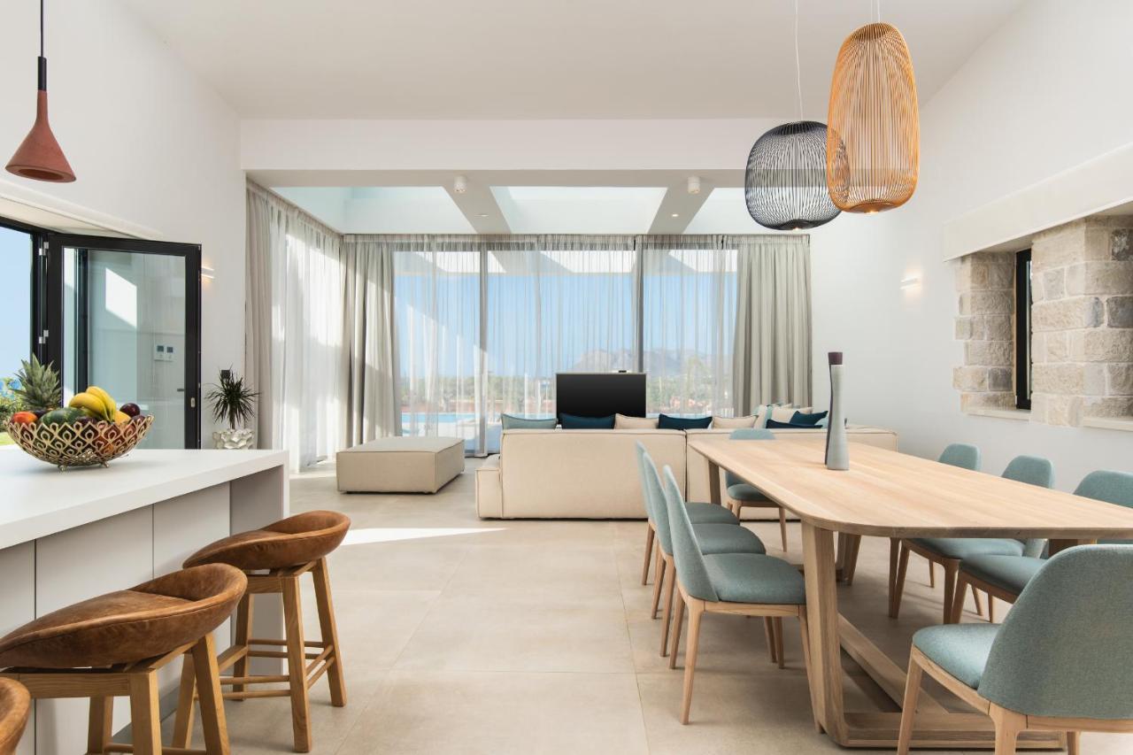 Chic Dream Villa Agios Onoufrios エクステリア 写真