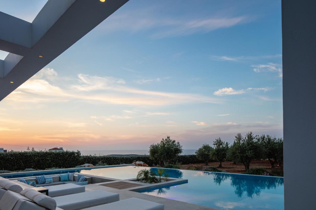 Chic Dream Villa Agios Onoufrios エクステリア 写真